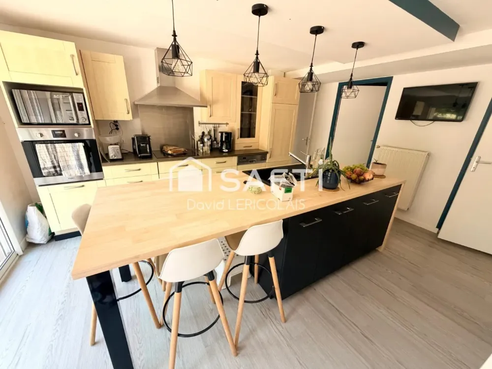 Maison à vendre à CARANTILLY de 119m² (4)