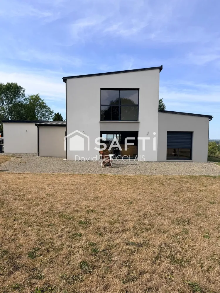 Maison à vendre à TESSY BOCAGE de 146m² (2)