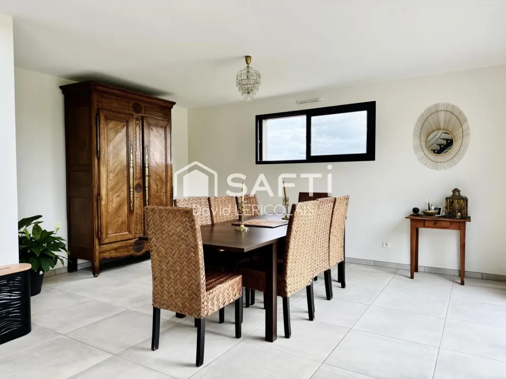 Maison à vendre à TESSY BOCAGE de 146m² (6)