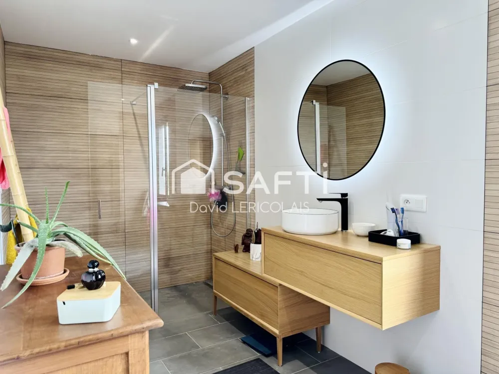 Maison à vendre à TESSY BOCAGE de 146m² (11)