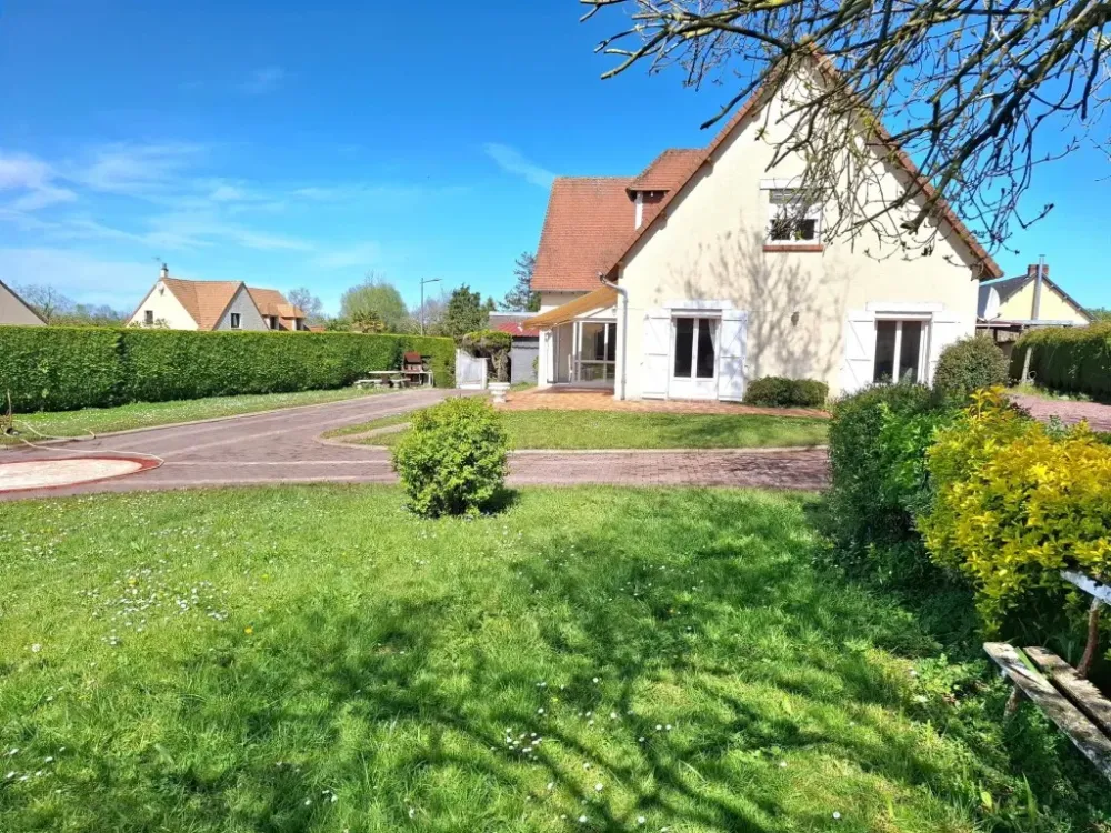Maison à vendre à LA CAMBE de 200m² (1)